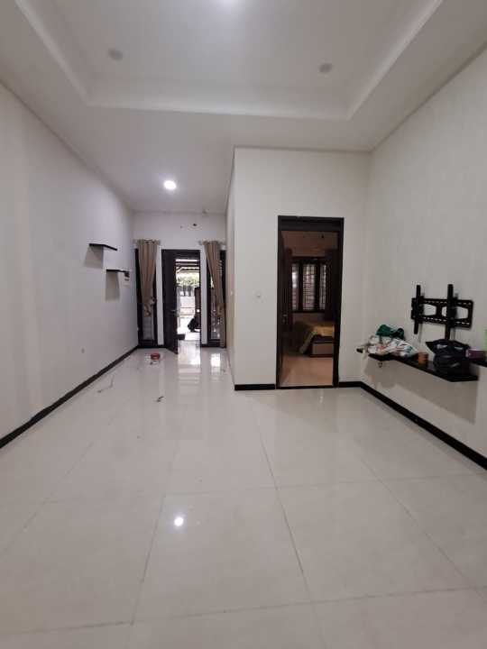 Disewakan Rumah Terjangkau di Batununggal, Bandung, LT 169m²