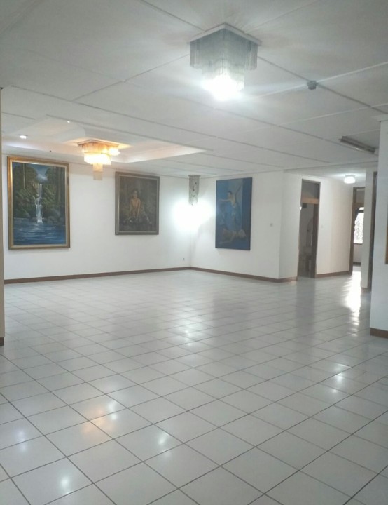 Disewakan Rumah Murah di Kopo, Bandung, LT 320m²