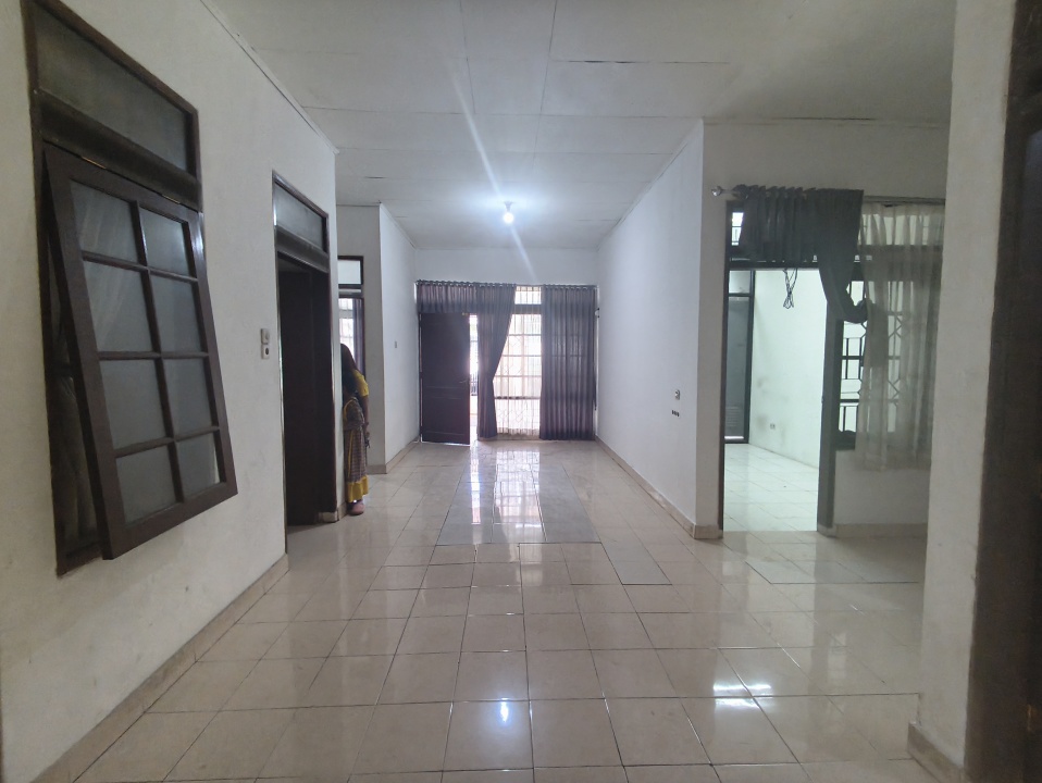 Rumah Minimalis Disewakan di Taman Kopo Indah, Bandung, Harga Ekonomis