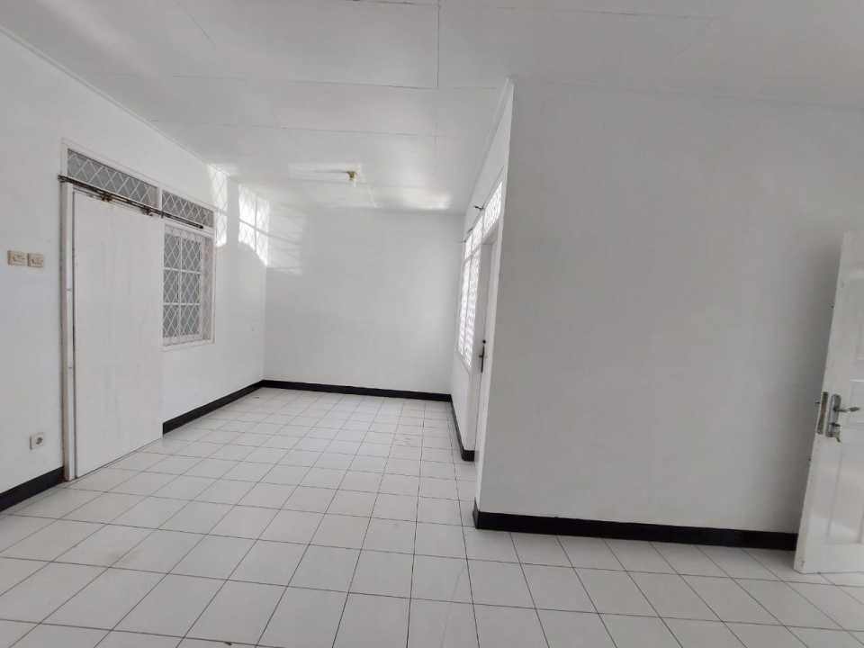 Kontrakan Murah di Arcamanik, Bandung, 2 KT, Harga 53 Juta /tahun