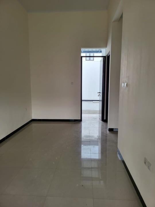 Rumah Sewaan Murah di Taman Kopo Indah, Bandung, 2 KT, Harga 40 Juta /tahun