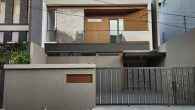 Dijual rumah Premium di Batununggal, Bandung - LT 180m²