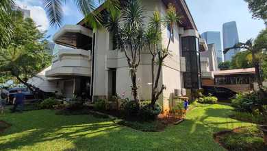 Penawaran Eksklusif, rumah Prestisius di Kuningan, Jakarta Selatan, LB 350m²