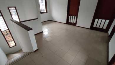Kesempatan Rumah di Parongpong, Bandung Barat, LB 90m², Harga 1,6 Miliar