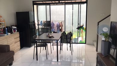 Jual Rumah Bagus Luas 120 m2 di Padalarang, Bandung