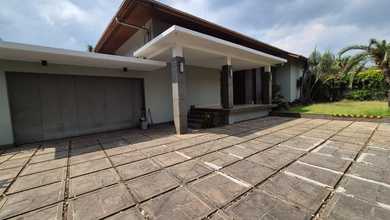 Rumah Sewaan Murah di Cipaku, Bandung, 4 KT, Harga 250 Juta /tahun