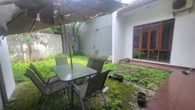 Hunian Prestisius di Kawasan Batununggal, Bandung, LB 200m², Harga 3,75 Miliar