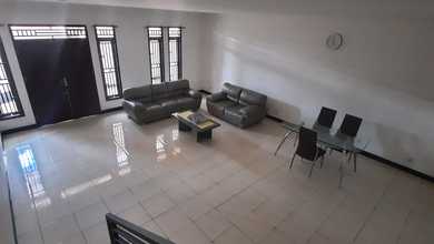 Rumah Elite di Kawasan Bandung Kota, Bandung, LB 450m², Harga 2,8 Miliar