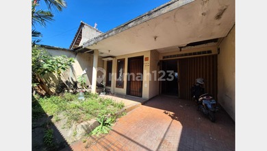 Dijual Rumah Nyaman di Bandung Kota, Bandung - LT 140m²