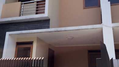 Rumah Dijual di Buah Batu, Bandung, LB 150m², Harga Terbaik!