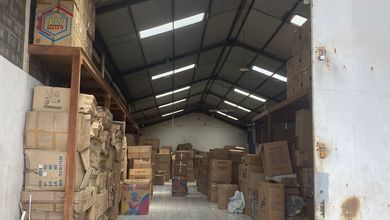 Gudang Siap Pakai Lingkungan aman & nyaman Jl. Sadang, Margaasih