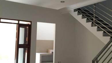 Rumah Dijual di Buah Batu, Bandung, LB 150m², Harga Kompetitif!