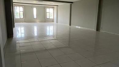 Ruko 3 LT Cocok untuk Kantor, Tempat Gym, Petshop di Batununggal
