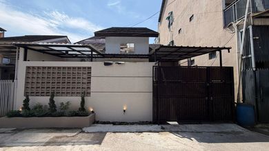 Kesempatan Rumah di Buah Batu, Bandung, LB 90m², Harga 1,3 Miliar
