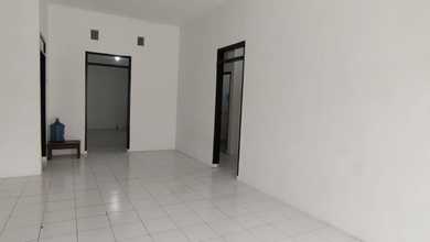 Rumah Siap Pakai di Kawasan Taman Kopo Indah, Bandung, LT 229m²