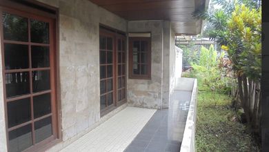 Penawaran Eksklusif, rumah Mewah di Kopo, Bandung, LB 129m²