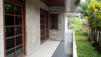 Rumah Elite di Kawasan Kopo, Bandung, LB 129m², Harga 2,8 Miliar