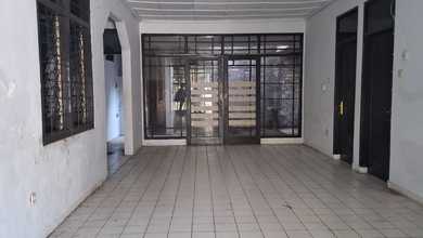 Rumah Dijual di Kopo Permai, Bandung, LB 200m², Harga Kompetitif!