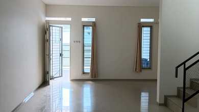 Kesempatan Rumah di Cibaduyut, Bandung, LB 95m², Harga 1,1 Miliar