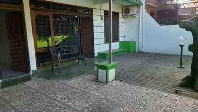 Kesempatan Rumah di Batununggal, Bandung, LB 120m², Harga 1,7 Miliar