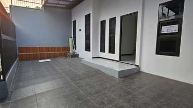 Jual Rumah Strategis di Babakan Ciparay, Bandung - LT 180m²