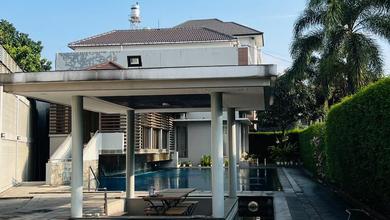 Hunian Prestisius di Kawasan Batununggal, Bandung, LB 458m², Harga 11 Miliar