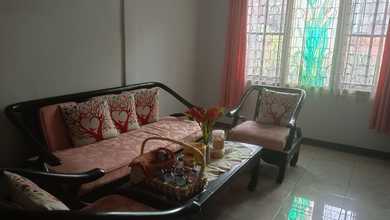 Rumah Semi Furnished Lokasi Strategis Kawasan Taman Kopo Indah