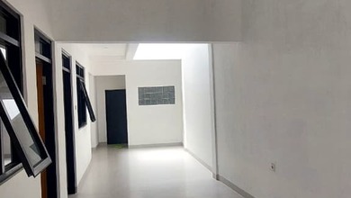 Dijual Rumah Strategis di Bojongloa Kaler, Bandung - LT 110m²