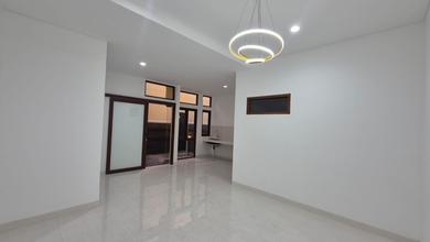 Disewakan Rumah Terjangkau di Bandung Wetan, Bandung, LT 150m²