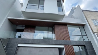 Rumah Area Luxury Setra Duta, Bandung - Harga Menarik 5,85 Miliar