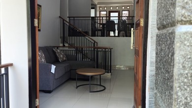 Rumah Prestisius di Kawasan Sukasari, Bandung, LB 320m², Harga 2,9 Miliar