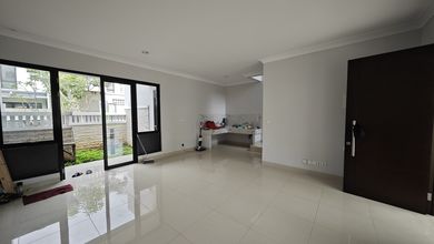 Kesempatan Rumah di Bojongsoang, Bandung, LB 127m², Harga 1,95 Miliar