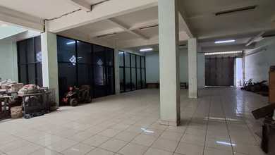 Disewakan atau Dijual Ruko 2 Lantai di Mainroad Cibaduyut Bandung