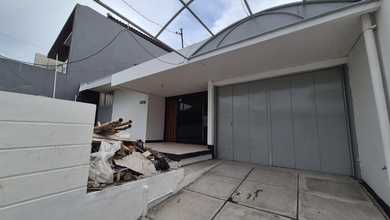 Rumah Sewaan Murah di Babakan Ciparay, Bandung, 2 KT, Harga 75 Juta /tahun