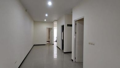 Disewakan Rumah Terjangkau di Taman Kopo Indah, Bandung, LT 102m²