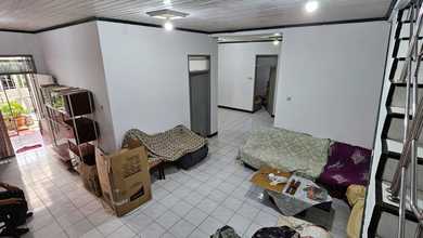 Rumah Mewah di Pajajaran, Bandung, 4 Kamar Tidur, LT 140m²