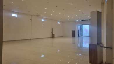 Disewakan Ruko 2,5 Lantai di Mainroad Bkr Bandung