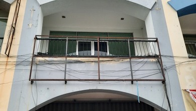 Ruko Sewa Metro Indah Mall 3 Lantai Siap Pakai Cocok untuk Tempat Les.kantor.gudang