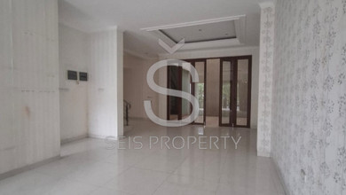 Rumah Dijual di Pasir Kaliki, Bandung, LB 240m², Harga Terbaik!