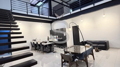 Rumah Elite di Kawasan Sukasari, Bandung, LB 318m², Harga 7,2 Miliar