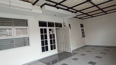 Kesempatan Rumah di Cibaduyut, Bandung, LB 80m², Harga 950 Juta