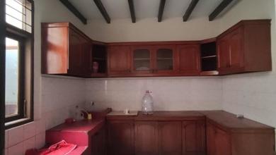 Dikontrakkan Rumah Murah di Taman Kopo Indah, Bandung, LT 140m²