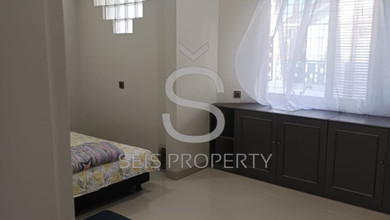 Properti Siap Pakai di Kawasan Taman Holis Indah, Bandung, LT 187m²