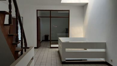 Rumah Siap Pakai di Kawasan Kopo, Bandung, LT 182m²