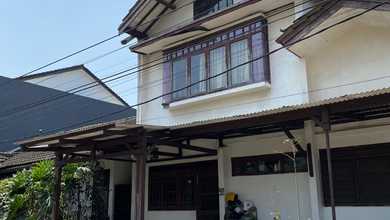Rumah Favorit di Kopo Permai, Bandung, 5 KT, Harga 1,5 Miliar