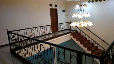 Rumah Siap Tinggal dengan Luas m2 Unfurnished