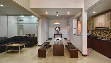 Hunian Mewah di Kawasan Kota Baru Parahyangan, Bandung, LB 102m², Harga 2,7 Miliar