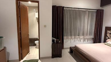 Rumah Favorit di Setra Duta, Bandung, 4 KT, Harga 2,3 Miliar