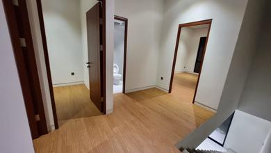 Dijual Rumah Strategis di Cimahi Utara, Cimahi - LT 105m²