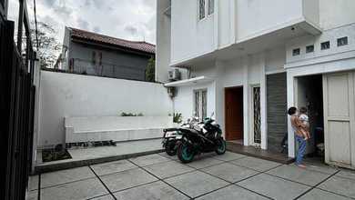Dijual Rumah Nyaman di Buah Batu, Bandung - LT 225m²